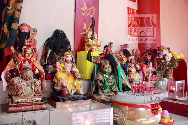 雪兰莪千百家新村阮梁圣佛宫Selangor Petaling Jaya Yuen Leong Sing Fatt Temple Deities